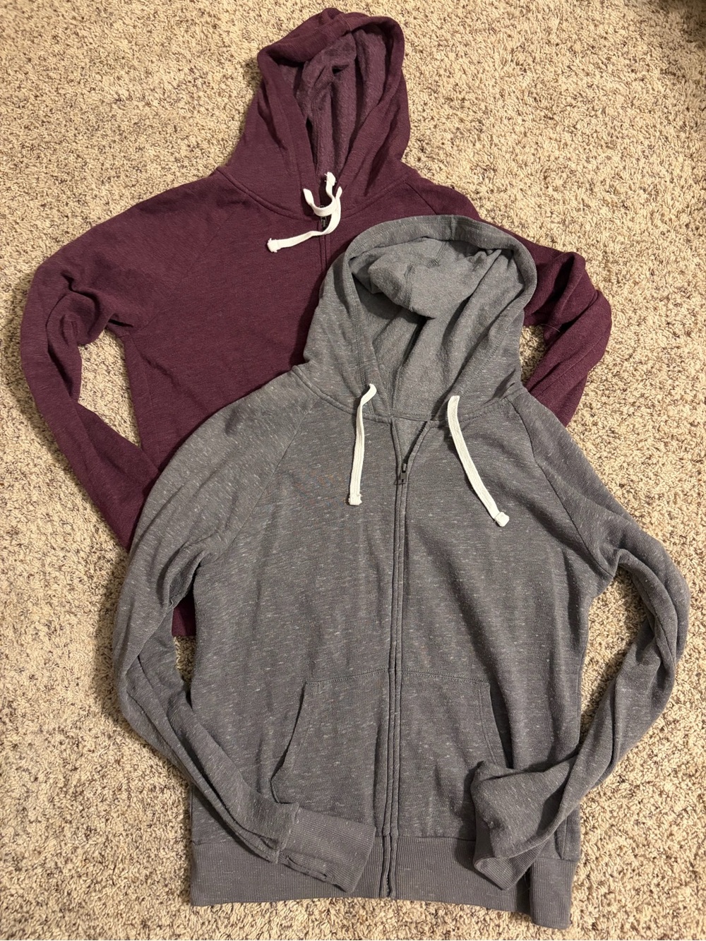 2 Pack SO Women's Hoodies in Gray and Plum